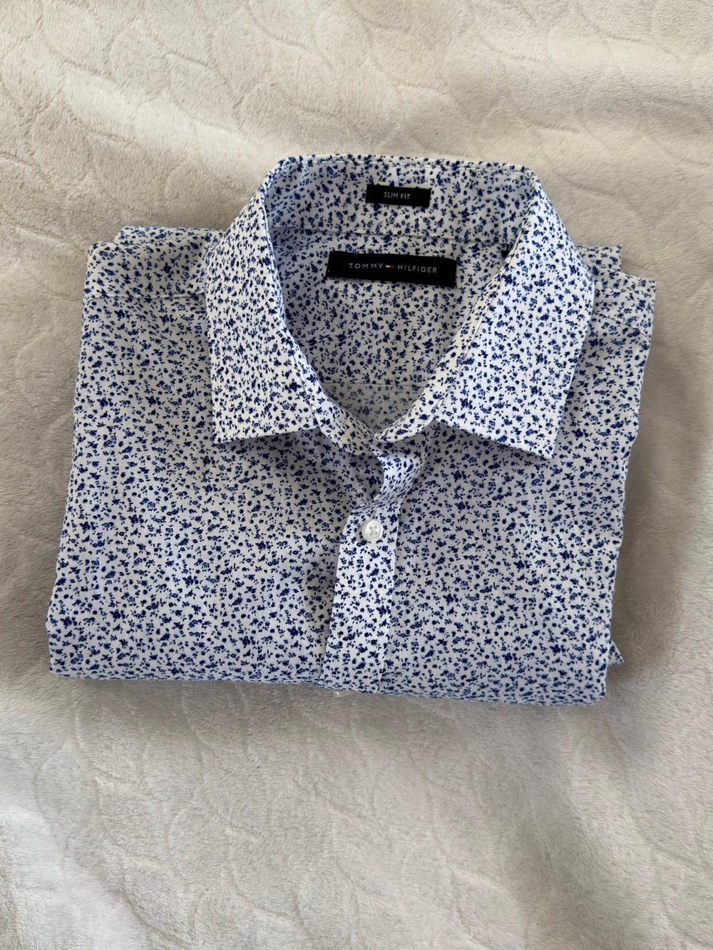Tommy Hilfiger Men’s Slim Fit White Shirt with Blue Micro Floral Print
